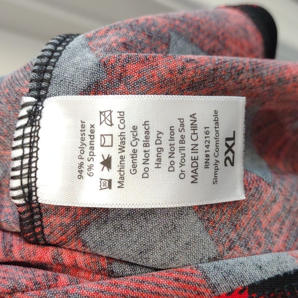 Lularoe Nicole Dress Size 2XL Black with Buffalo plaid Pockets - Picture 6 of 7